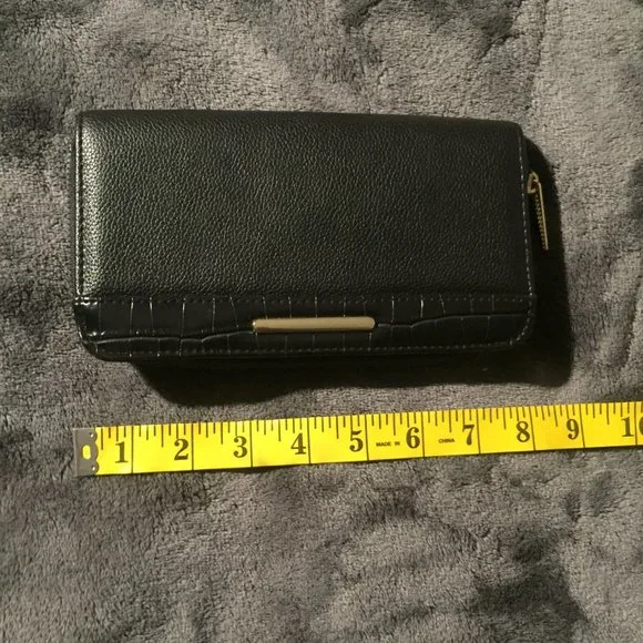 Black Wallet Bag - Picture 3 of 10